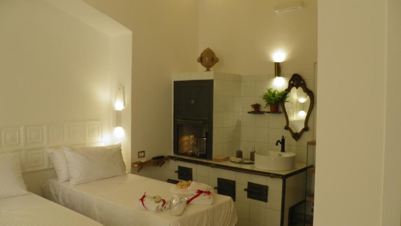 La Dimora Di Re Idomeneo Bed & Breakfast Lecce Dış mekan fotoğraf