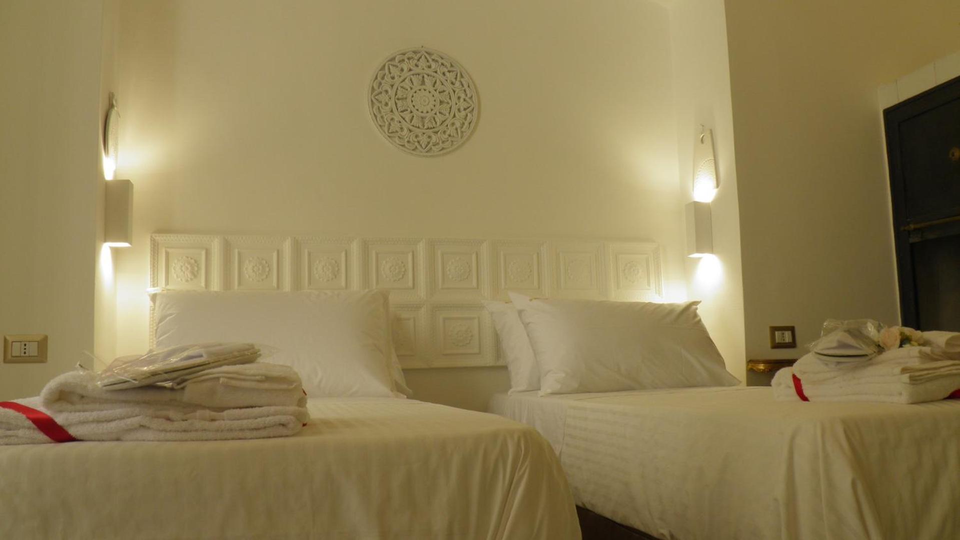 La Dimora Di Re Idomeneo Bed & Breakfast Lecce Dış mekan fotoğraf