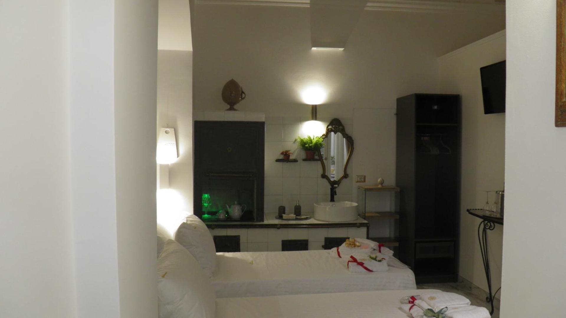 La Dimora Di Re Idomeneo Bed & Breakfast Lecce Dış mekan fotoğraf